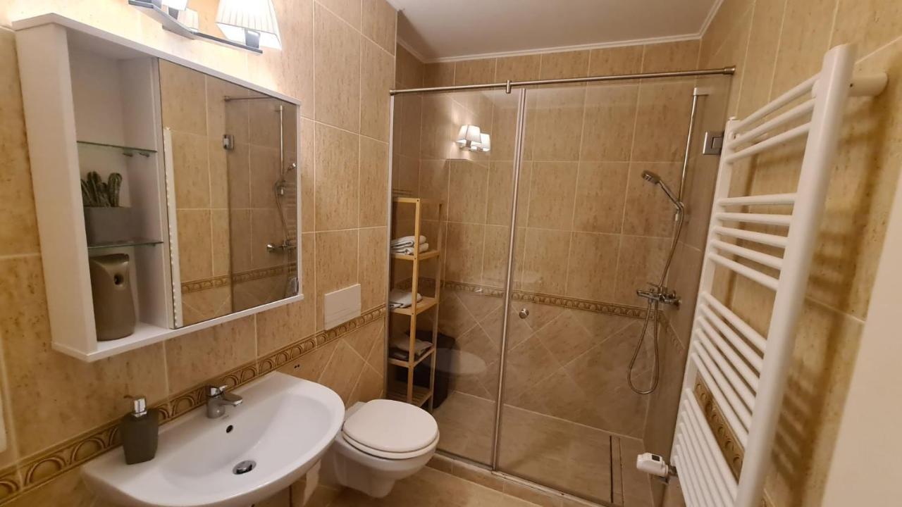Apartament Mirubias Apartamento Braşov Exterior foto