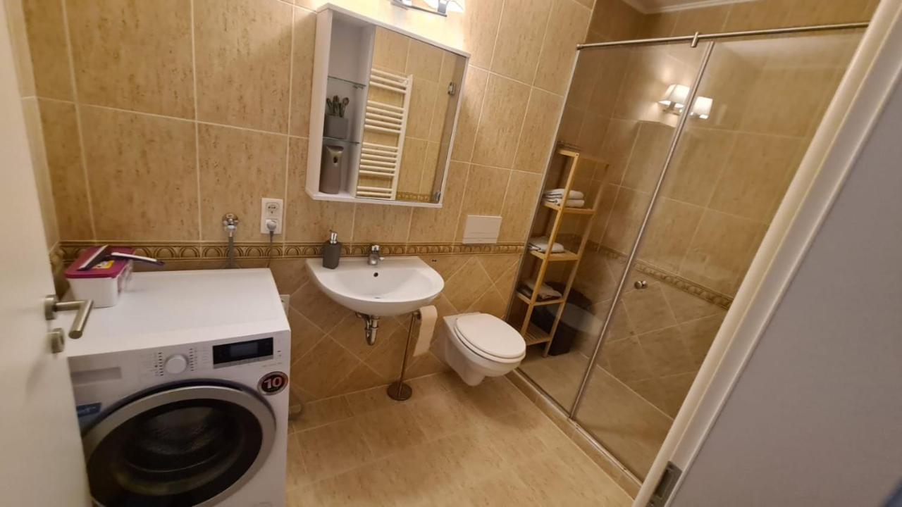 Apartament Mirubias Apartamento Braşov Exterior foto